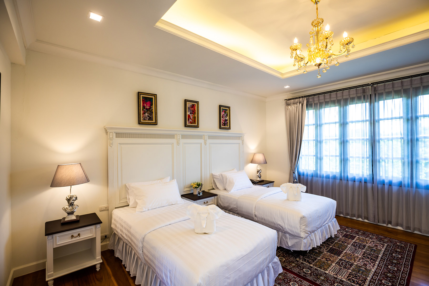 Merchant Villa Luxury Room With View